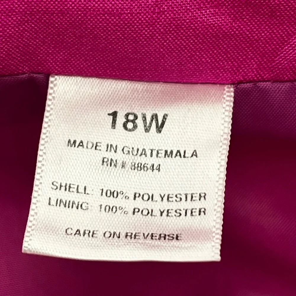Emily Womens Magenta Pink Skirt Suit Set Rhinestone Buttons Plus‎ Size 18W
